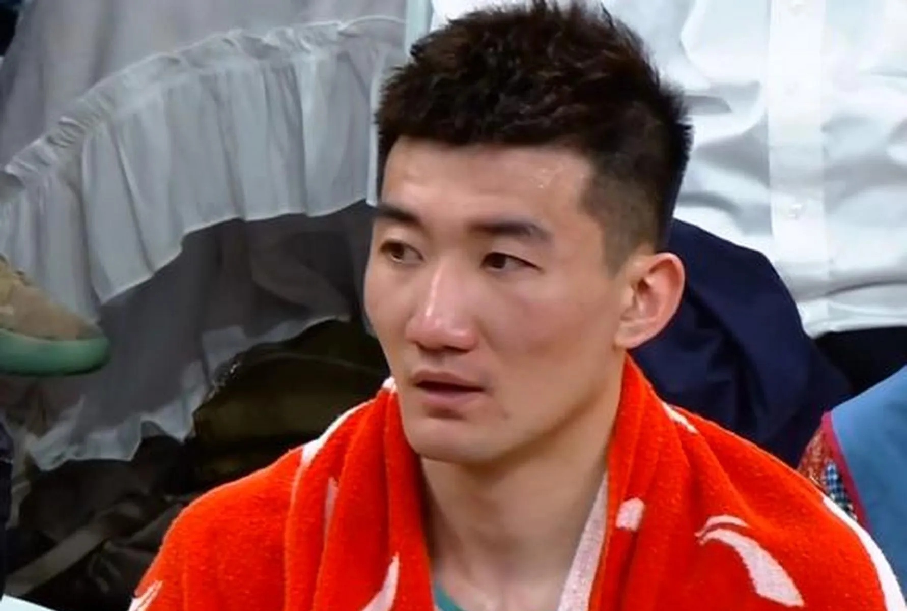 九游体育app-转会期西甲焦点战；广厦男篮队长鼓劲；态度坚定；纪律约束更严格(广厦男篮迎三连胜)