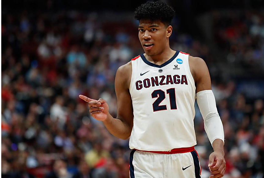 今晨浙江稠州备战意大利杯，主帅复盘细节曝光，态度坚定，训练强度明显提升(女篮主帅复盘差1分惜败)