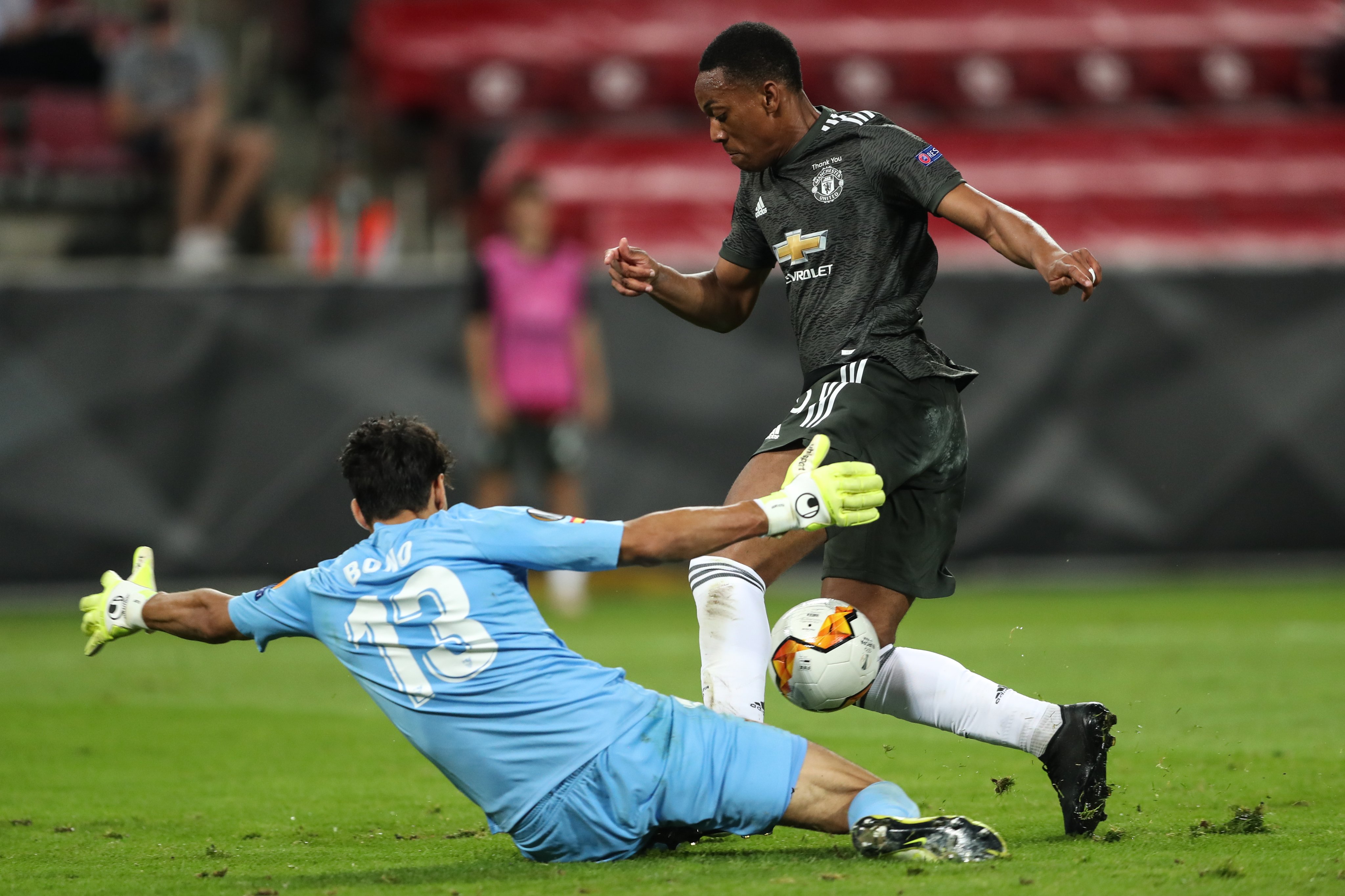 死遁失败后主角团全疯了哼哼唧